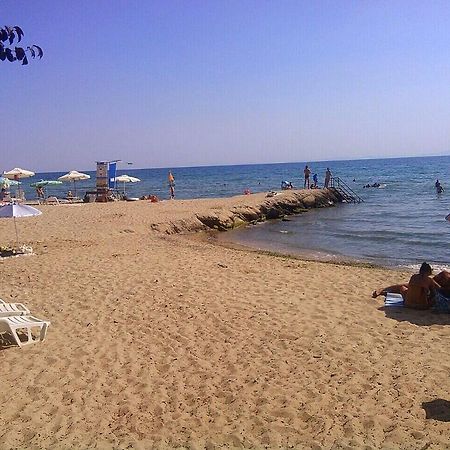 Private Apartments In Privilige Fort Beach Elenite Bagian luar foto