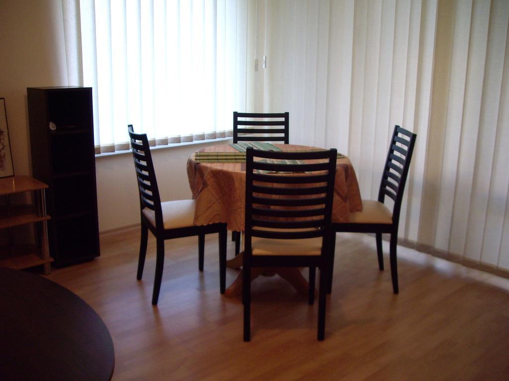 Private Apartments In Privilige Fort Beach Elenite Bagian luar foto