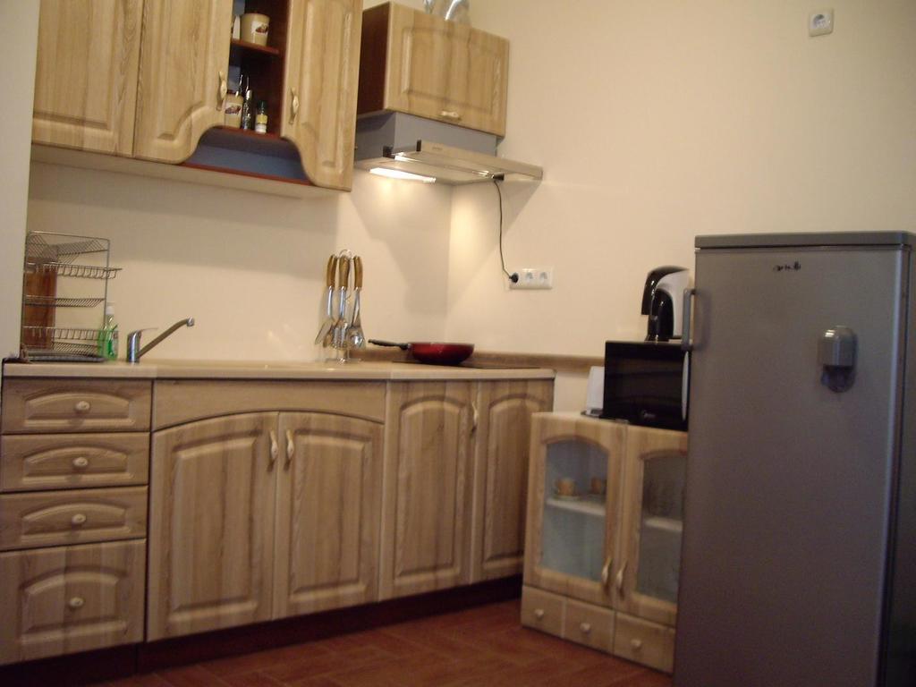 Private Apartments In Privilige Fort Beach Elenite Bagian luar foto