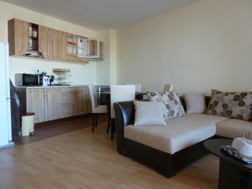 Private Apartments In Privilige Fort Beach Elenite Bagian luar foto